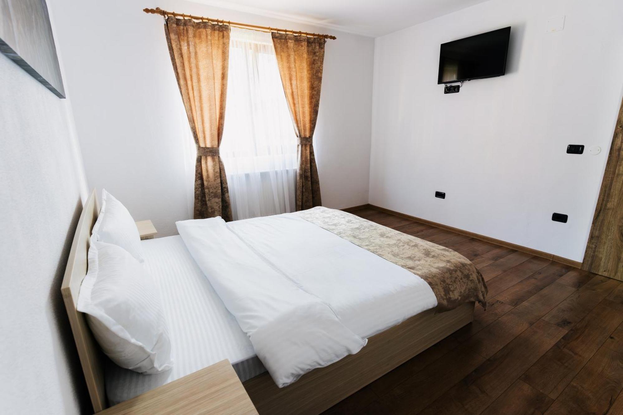 Villa Casa Diana Rasnov Esterno foto