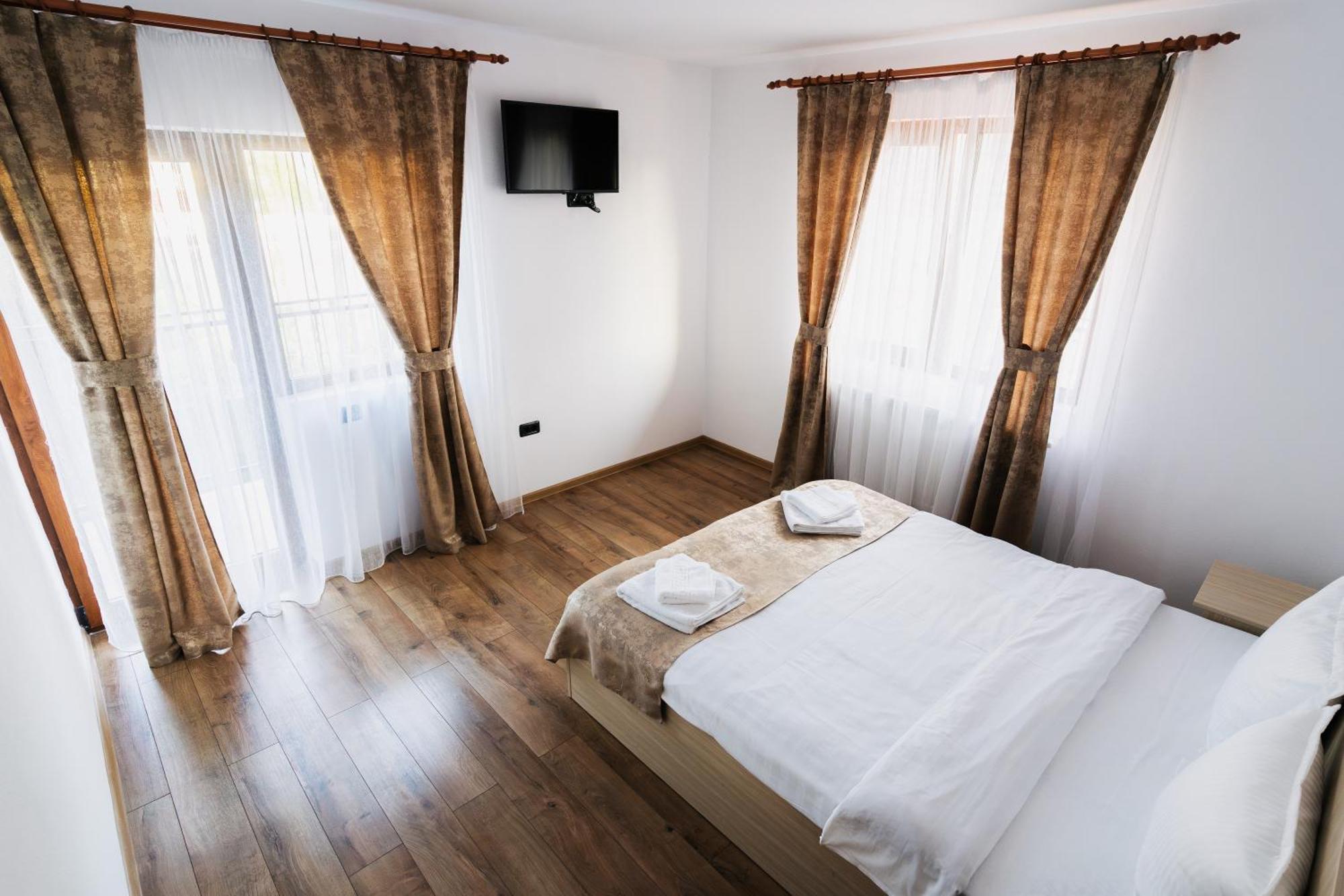 Villa Casa Diana Rasnov Esterno foto